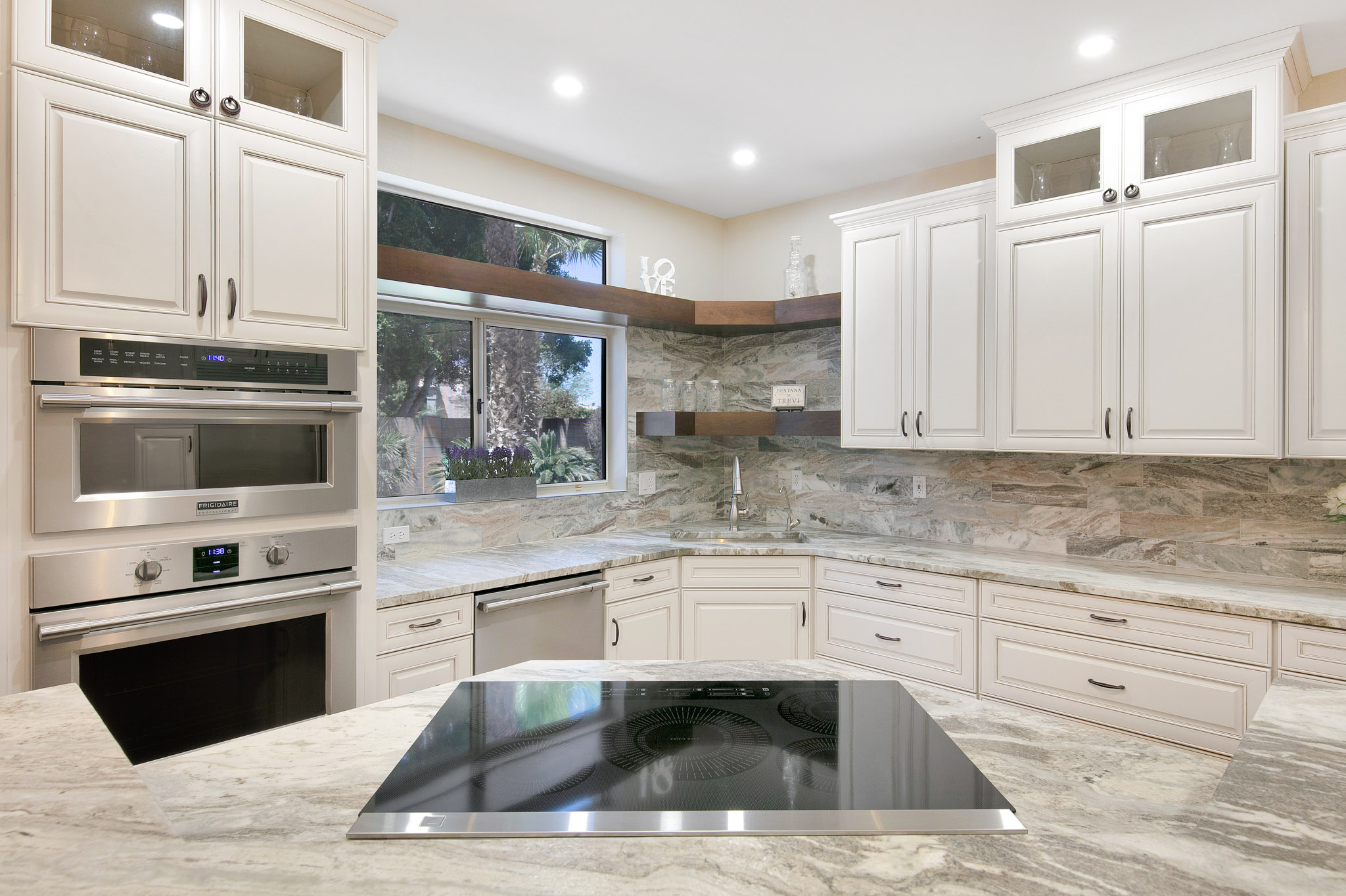 Custom finish carpentry and cabinet moulding detail in Phoenix kitchen by Maverick Kitchens