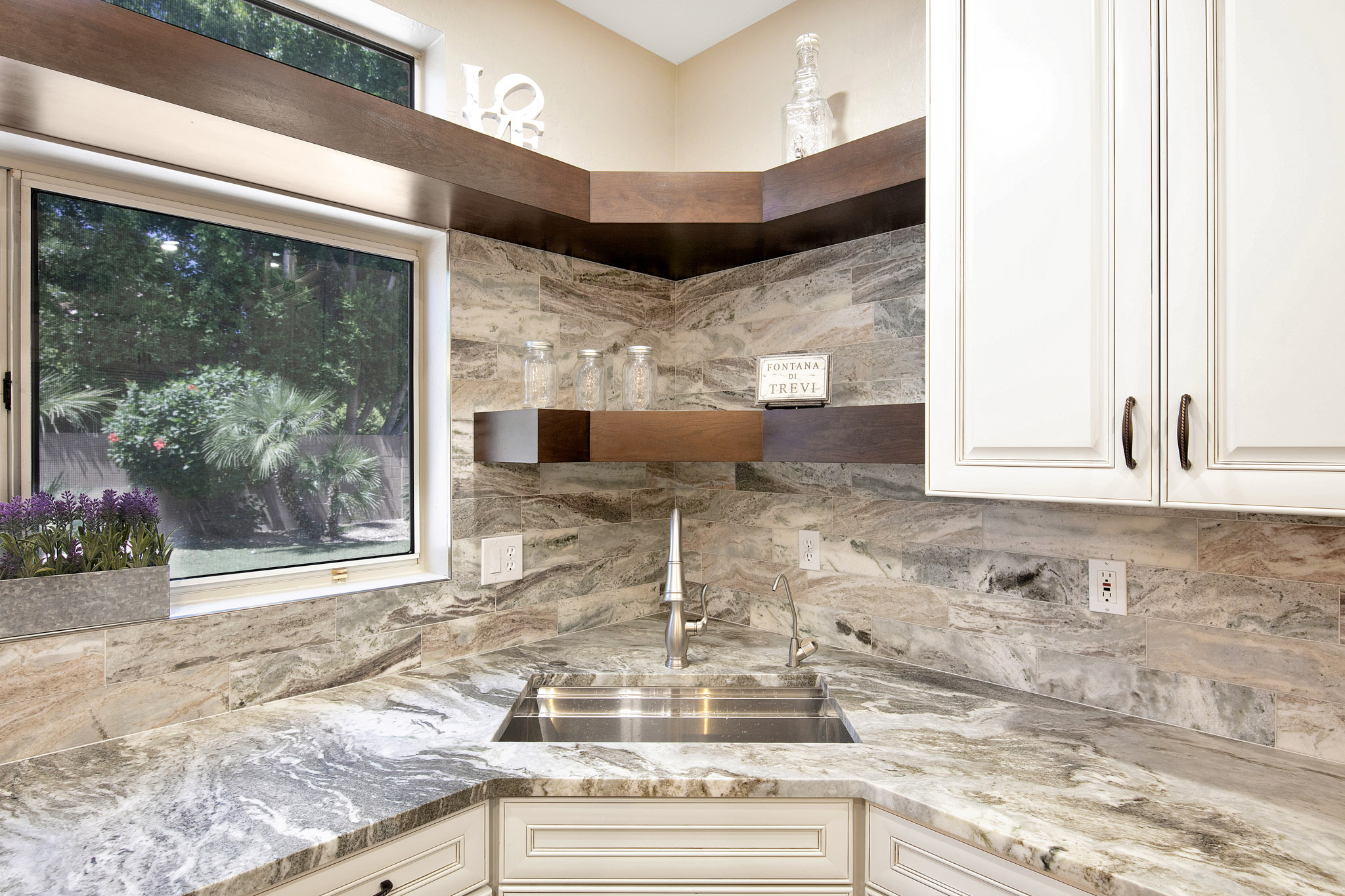 East Valley kitchen remodel with custom cabinetry and professional installation by Maverick Kitchens